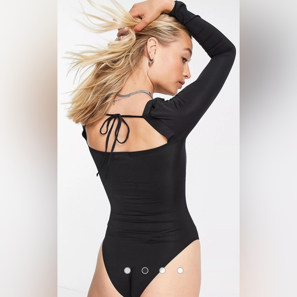 Topshop Black long sleeve bodysuit Size 4-6 (Small) NWT